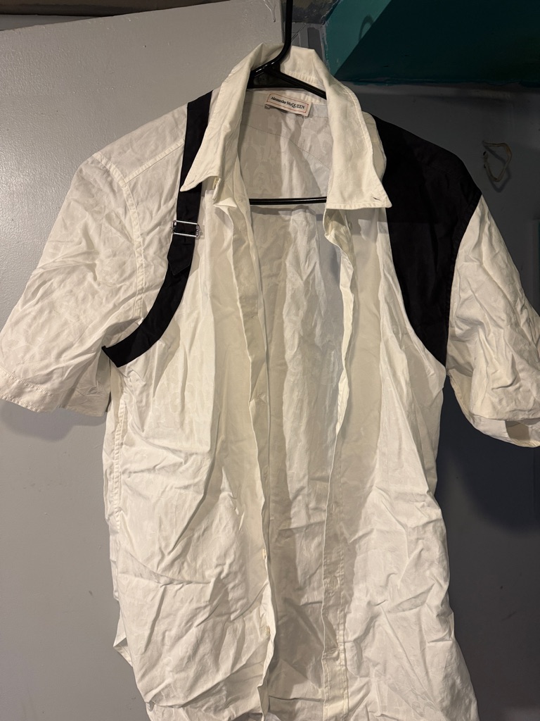 Alexander Mcqueen White Short-Sleeve Shirt Jacket With Black Shoulder Panels